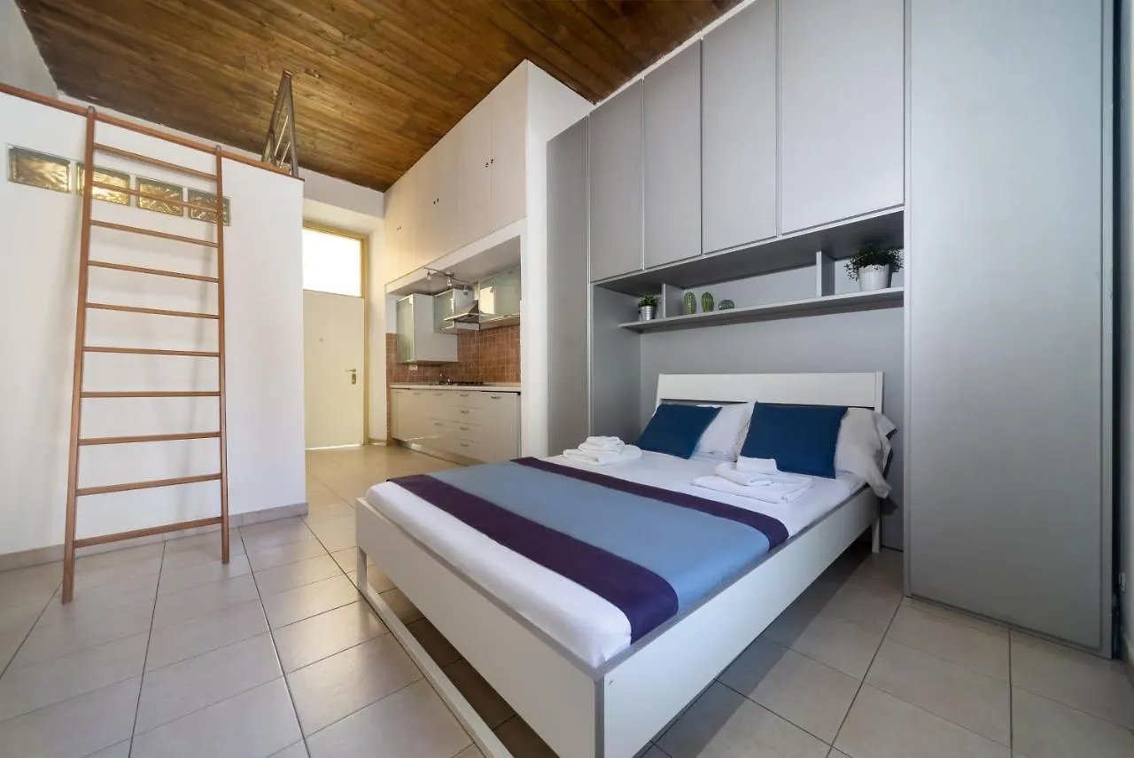 Casa Da Suite Navigli Milan Italy